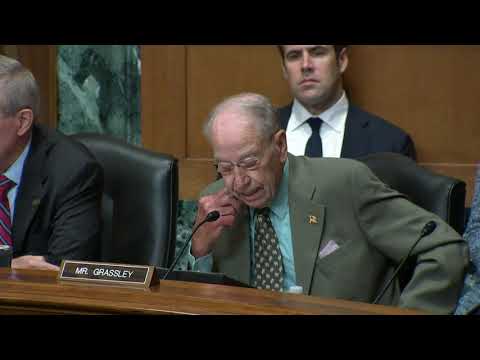 Grassley Questions Witnesses at Senate Finance Hearing on Tax Policy