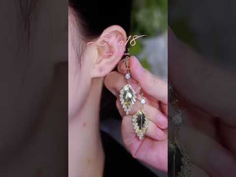 Beautiful Stunning😍 Elegant Earrings  ❤ | Share and like them |#shortsvideo