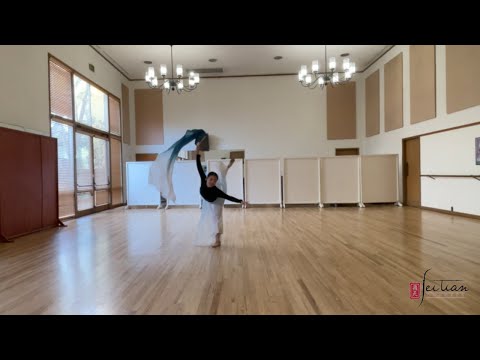 “Smoke"《如烟》| Fei Tian Dancers | UC Berkeley Chinese Dance