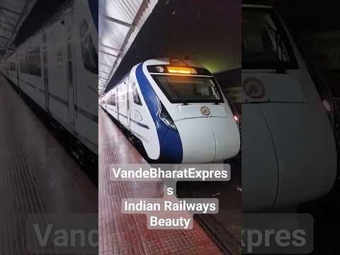 VandeBharatExpress standing at bilaspur station. #indianrailways #vandebharatexpress #train