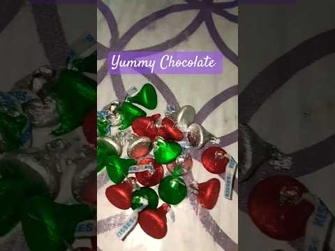 #yummy #chocolate #kisses #trending #asmr #satisfying #youtubeshorts