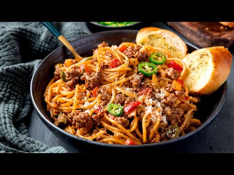 Classic comfort food an incredible twist | Buffalo Minced Beef Spaghetti