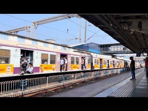 Mumbai Local Trains Running Smoothly