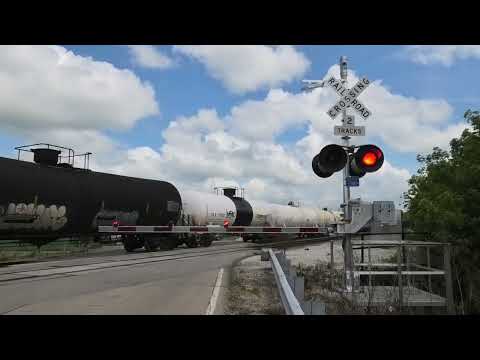 BNSF 8111 West in Princeton, IL 7/8/24