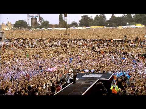 Robbie Williams - Monsoon ( Live at Knebworth )