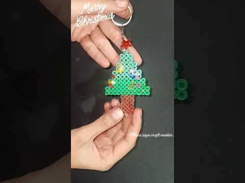 How to make Christmas tree from beads. #diy #chirstmascraft #handmade #beadscraftideas #viralshort