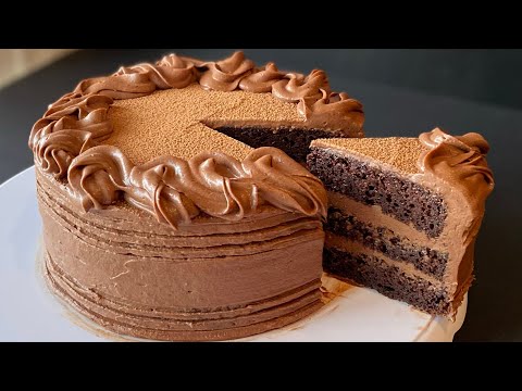 You won’t resist this chocolate whipped ganache cake| Chocolate whipped ganache cake