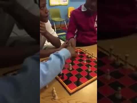 Elementary students learn chess!