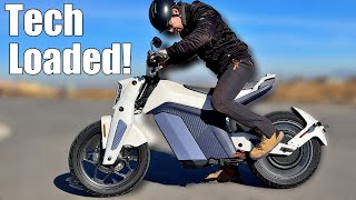 Electric Motorcycle LOADED with TECH   |   Naxeon I Am