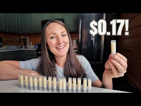 Homemade Chapstick (Only 4 Ingredients!) | Natural Lip Balm