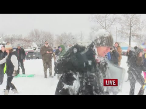 KARK 4 News reporter enters snowball fight in Arkansas