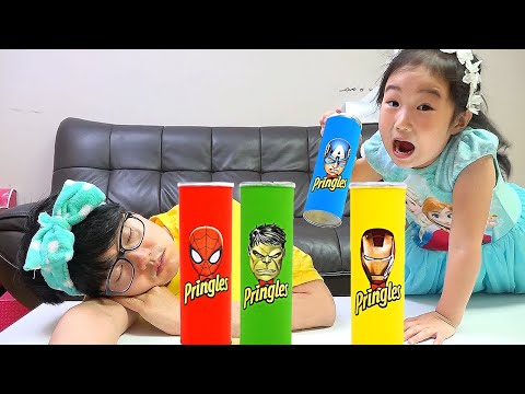 Boram Pretend Play Funny Stories about Pringles Mukbang