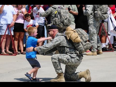 Soldiers Coming Home Surprise Compilation 40 || CompilationTV ✔