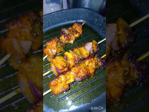 Chicken tikka recipe #shortsfeed #streetfood #trendingshorts #viralshorts #viralrecipe #viral