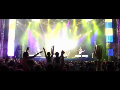 @HEVO84 - Passos Escuros (Ao Vivo Planeta Atlântida RS - 2010)