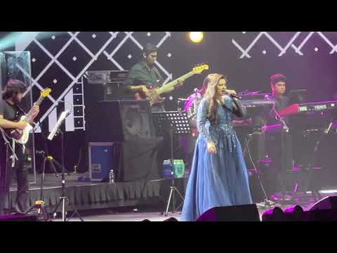 Pinga - Bajirao Mastani - Shreya Ghoshal in DXB