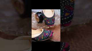 Multani~ #khussa #multani ethnic #shoes #dazzle #eid #eidsale #eidwear #traditionalwear