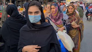 FAISALABAD PAKISTAN WALKING TOUR, FAISALABAD CITY WALK, 4K, BUSY BAZAARS NEAR CLOCK TOWER, فیصل آباد