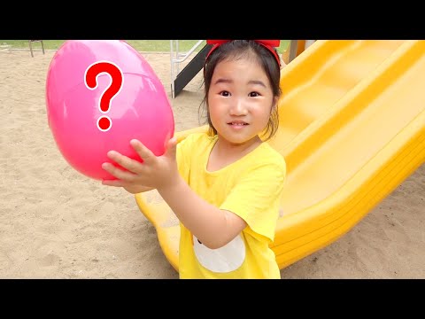 Huge Eggs Surprise Toys Challenge for Boram