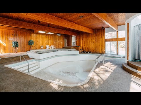 Millionaires Luxurious ABANDONED 90's Dream Mansion l Found Stunning Indoor Pool & More!