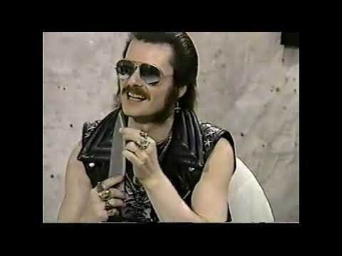 King Diamond Cuts Himself On TV