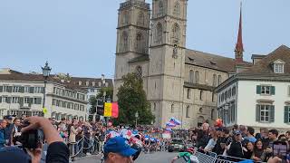 Road World Championships '24: Riders Storm Münsterbrücke