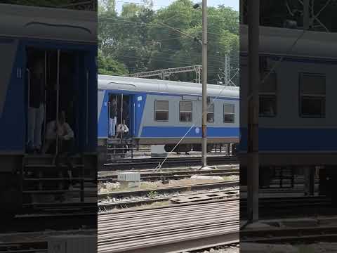 Etawah Tundla Memu Train arrive from Etawah Junction #indianrailways #train #railway