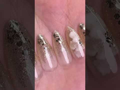 100均3アイテムで作る時短で簡単華やかお正月ネイル👘#nails #nailart #100均 #ネイル