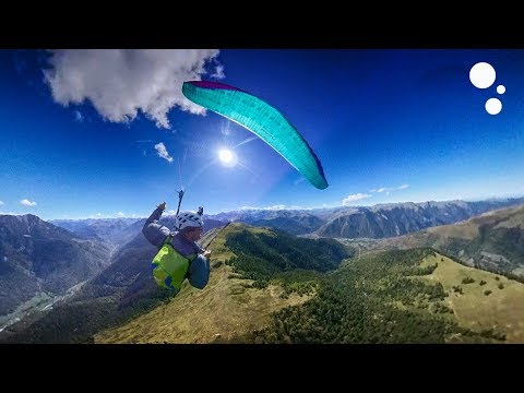 How to Paraglide Safely in the Mountains