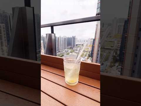 在室外高空嘆飲品 啟德SOGO餐廳 UnMe｜ 快試啟德雙子匯新餐廳 和風西餐 ｜ 去SOGO吃日式西餐意粉  《醉男快快食之「啟德」》 #UnMe #啟德SOGO #雙子匯