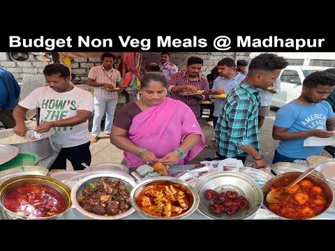 Cheapest Roadside Unlimited Non Veg Meals | Hard Working Women Selling Meals #auntymeals #streetfood