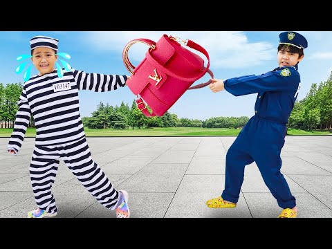 Annie and Sammy Pretend Play Police with Thief Stories