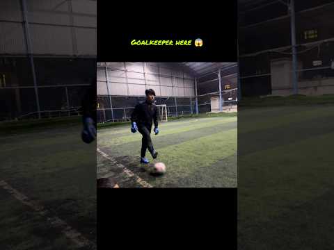 Goalkeeper Powerful shot #futsalskills #football #footballskillschallenge #game #soccer #futsalgame