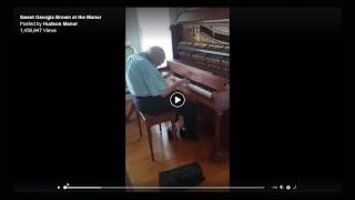 WORLD CLASS PIANIST