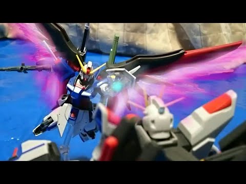 【コマ撮りガンプラ】ストライクフリーダムVSデスティニー&レジェンド