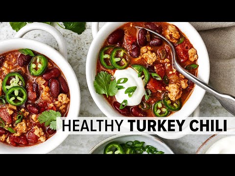 TURKEY CHILI | healthy, comforting, and wildly flavorful!