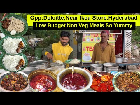 Hard Working Boys Selling Cheapest Roadside Unlimited Meals | Low Budget Non Veg Meals #streetfood