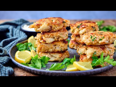 All the top tips for my BEST homemade Crab Cakes