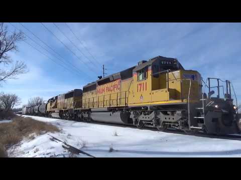 Union Pacific local in Valley, NE w/Rebuilt EMD SD40N #1711 and SD60M # 2373 triclops