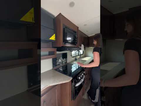 Outdoors RV Creekside 19MKS Travel Trailer! - RV's for Sale at Traveland RV