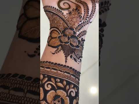 Beautiful mehndi designs for wedding and eid by aaru mehndi