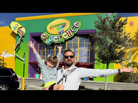 The Crayola Experience In The Florida Mall  World's Largest Crayon, Making Crayon Art & More!