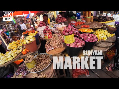 Sunyani Market on a Saturday E01 in the Bono Region of Ghana 4K