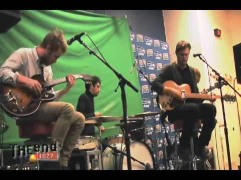 Cold War Kids - Mexican Dogs live @ 1077's Deck the Hall Ball 2008