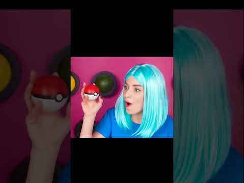 dívka dostala pokémona