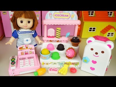 Baby Dolil ice cream store and cash register