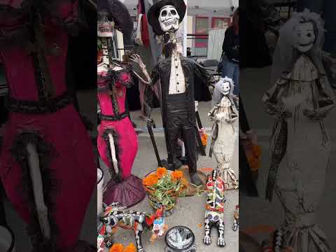 Día de los Muertos in Downtown Ventura! 🌼💀