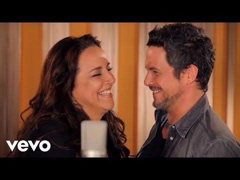 Alejandro Sanz - Irrepetível (Me Sumerjo) ft. Ana Carolina (Official Video)