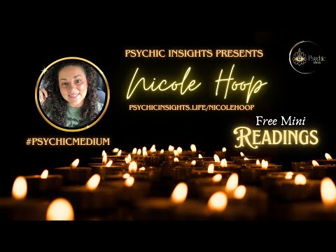 Free Mini Readings with Nicole Hoop