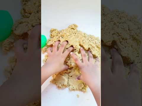 👶sensory sand play | kinetic sand | sand for kids #shorts #ytshorts #sandplay